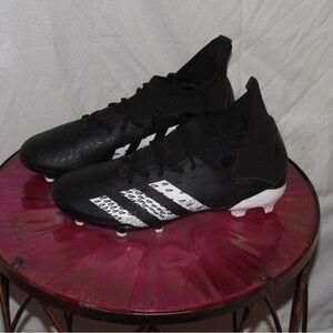 Soccer Cleats | Adidas Predator Freak 3
